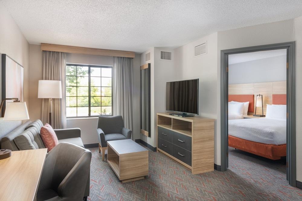 Candlewood Suites Eagan Arpt South - Mall Area by IHG photo 7