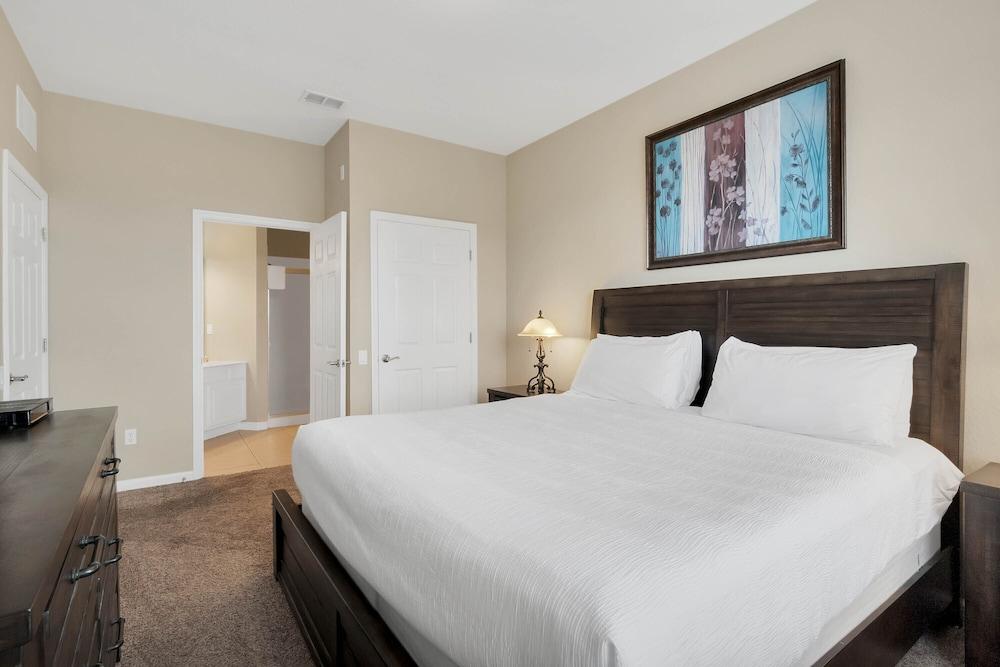Vista Cay by Orlando Resort Rentals on Universal Boulevard photo 84