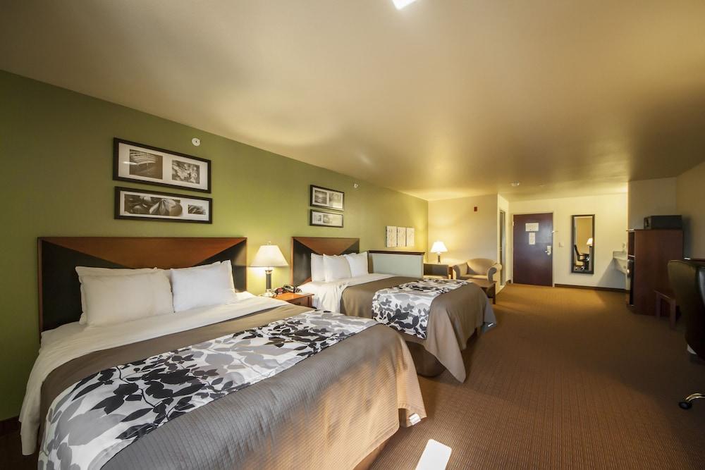 Sleep Inn & Suites Shamrock photo 6