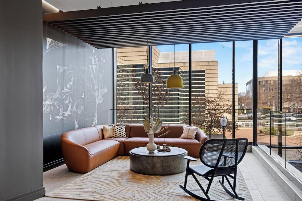 Placemakr Cathedral Heights photo 70