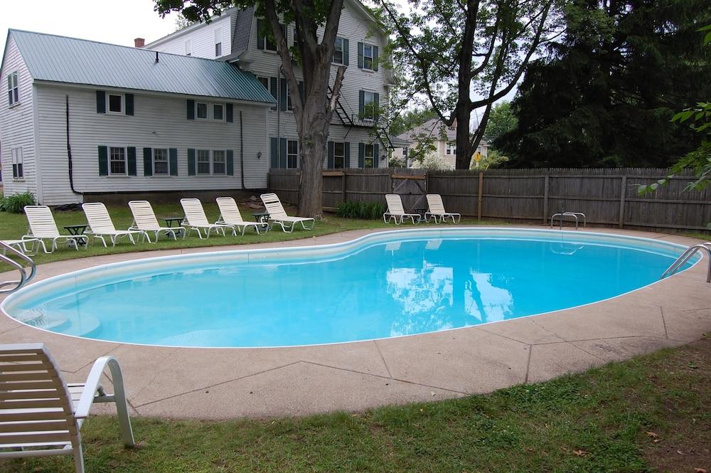 Cranmore Inn photo 91