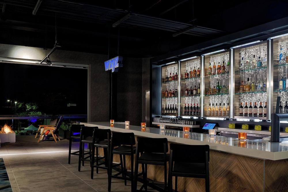 Aloft Columbus University District photo 28