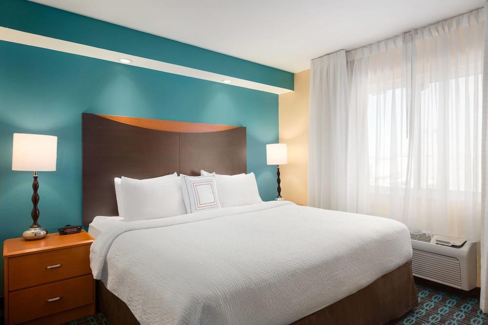 Comfort Inn & Suites Houston North - Spring photo 5