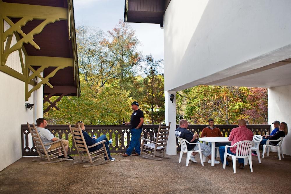 Helendorf River Inn, Suites & Conference Center photo 16
