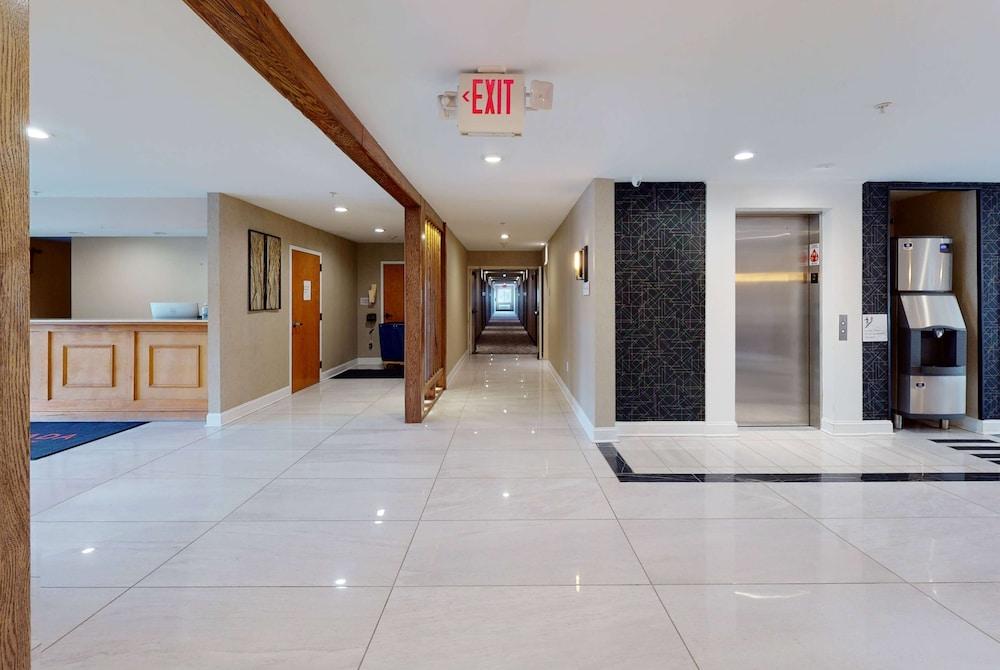Ramada by Wyndham Strasburg/Shenandoah Valley photo 36