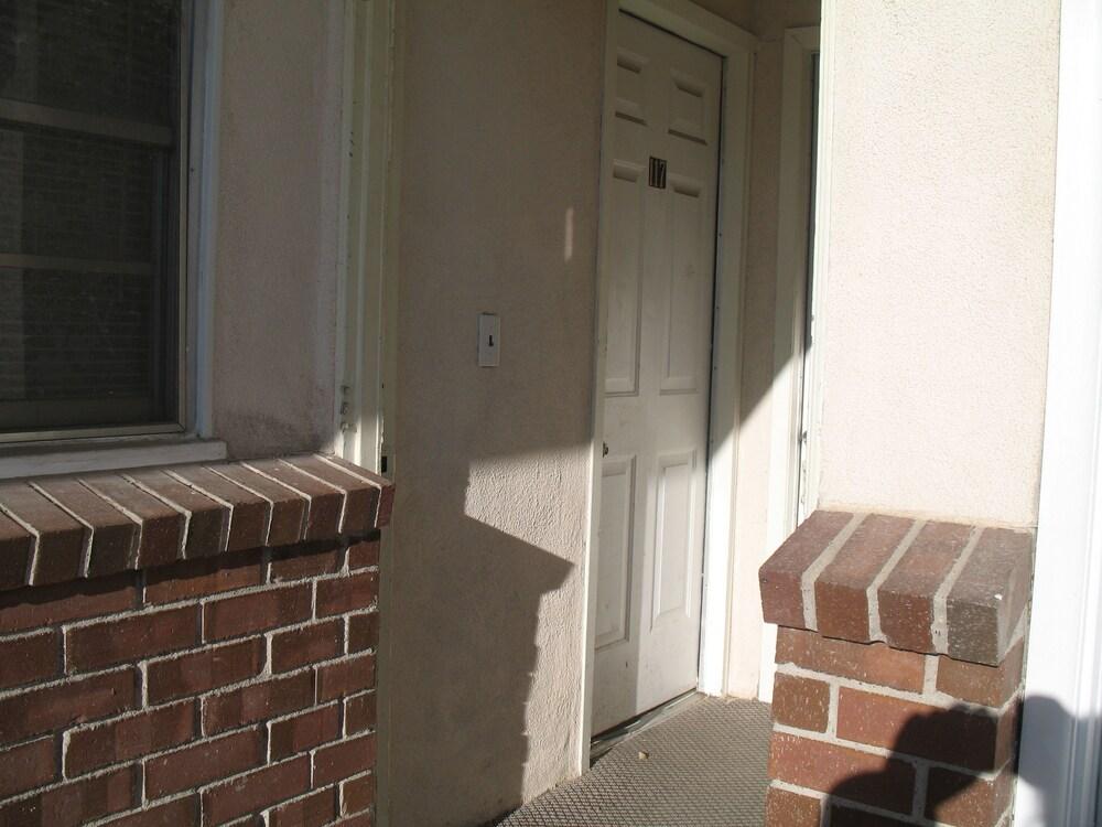 Great Basin Inn photo 6