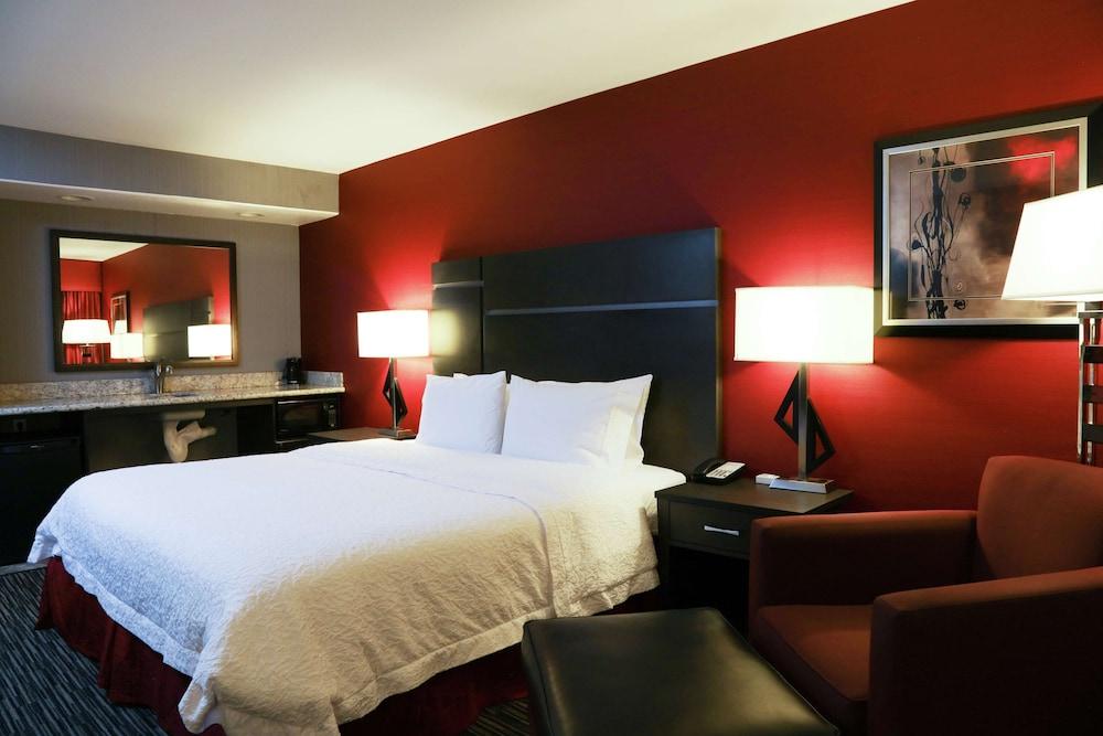 Hampton Inn & Suites Temecula photo 56