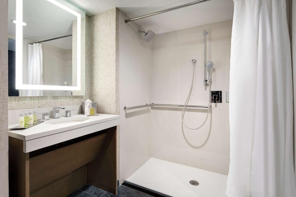 Highline Vail - a DoubleTree by Hilton photo 24