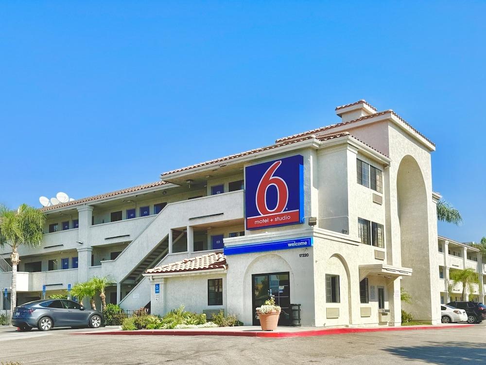 Studio 6 Suites – Bellflower, Ca  - Los Angeles photo 14