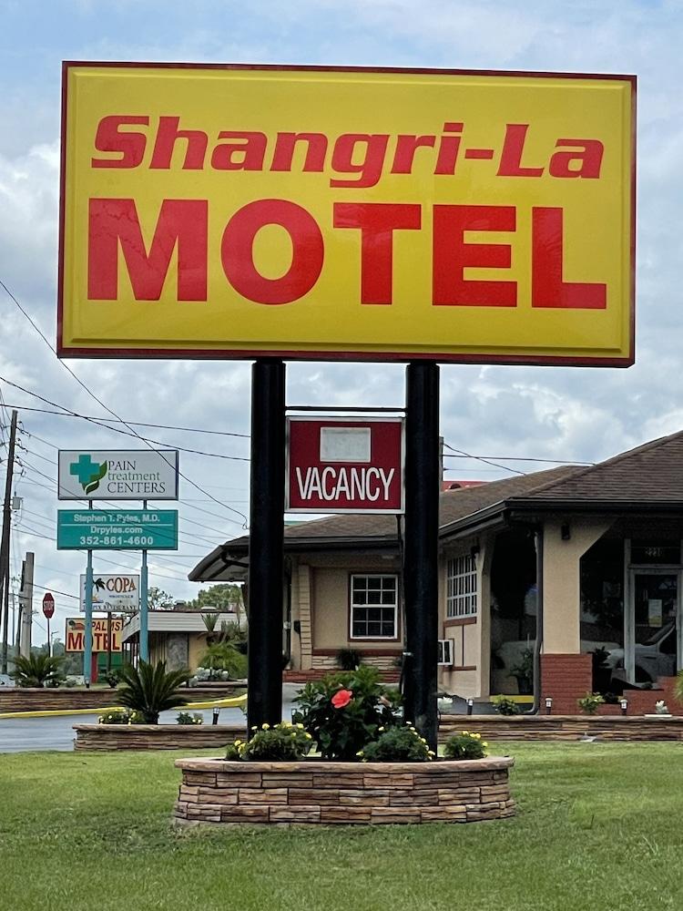 Shangri La Motel photo 19