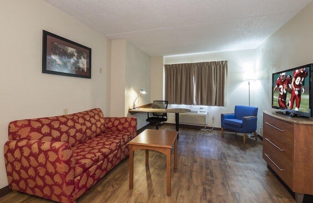 Sycamore Suites photo 44