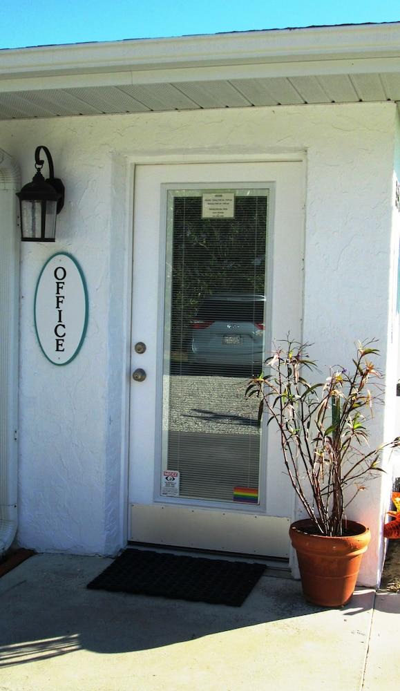 Addys Villas photo 33
