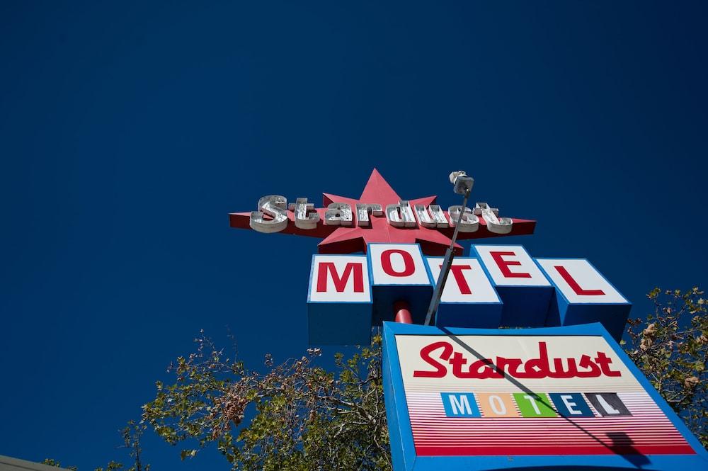 Stardust Motel Redding photo 3