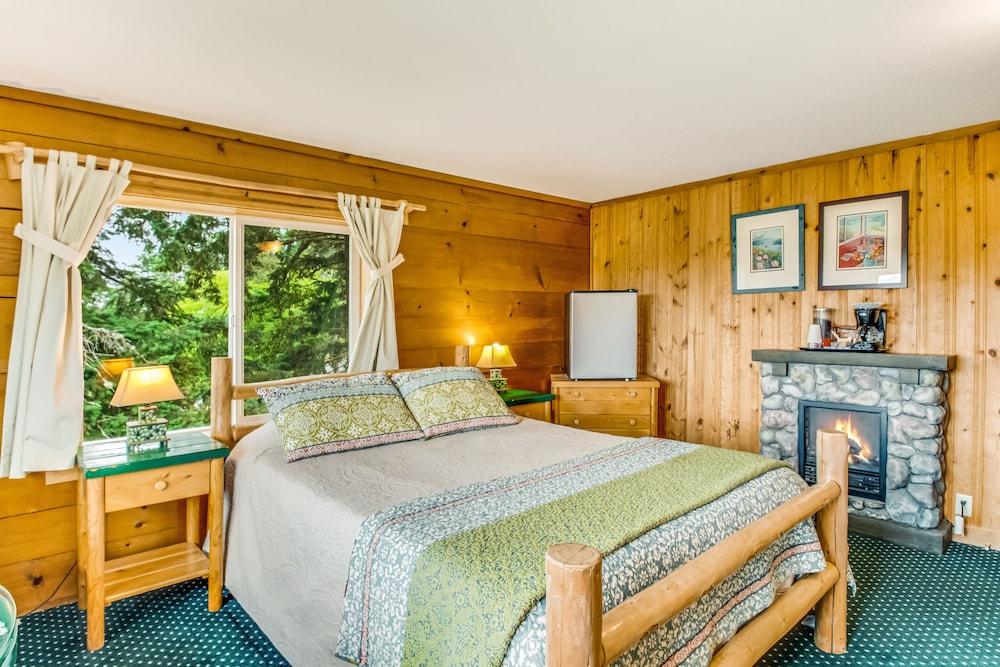 Deer Harbor Inn photo 3