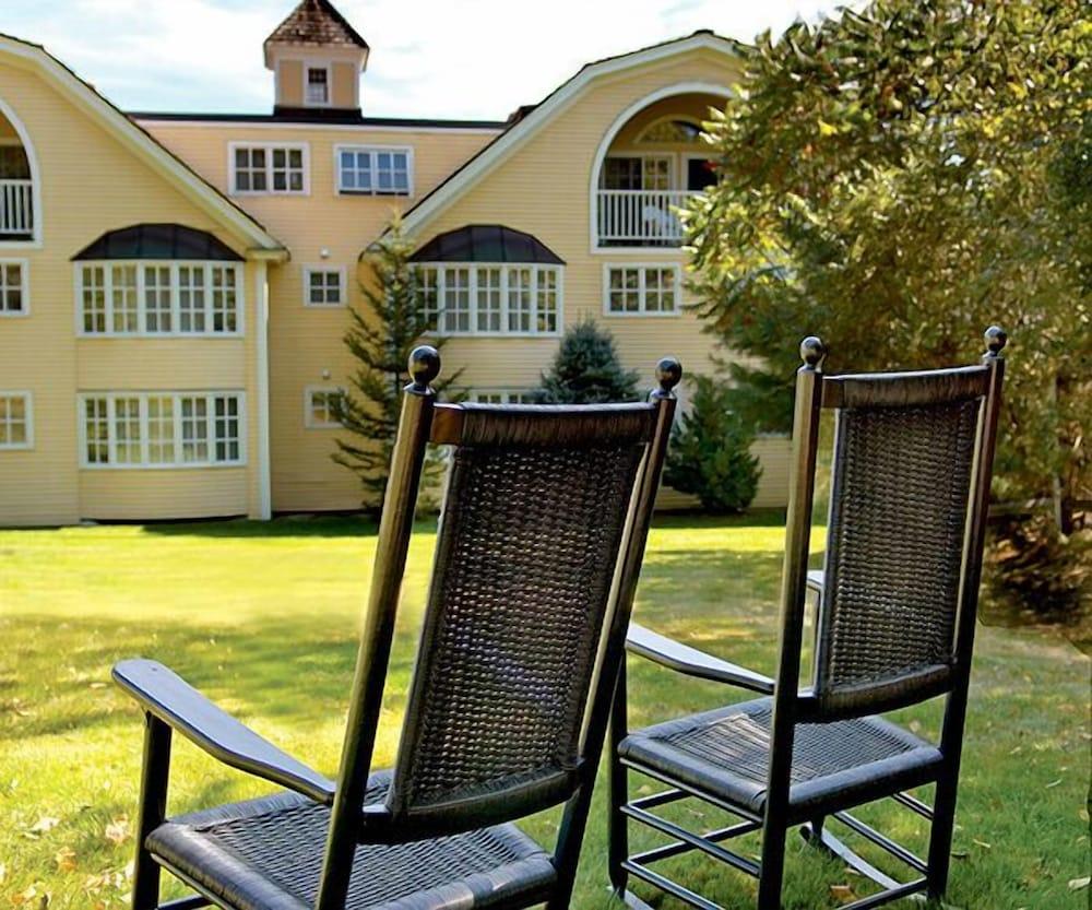 The Grand at Bedford Village Inn photo 25