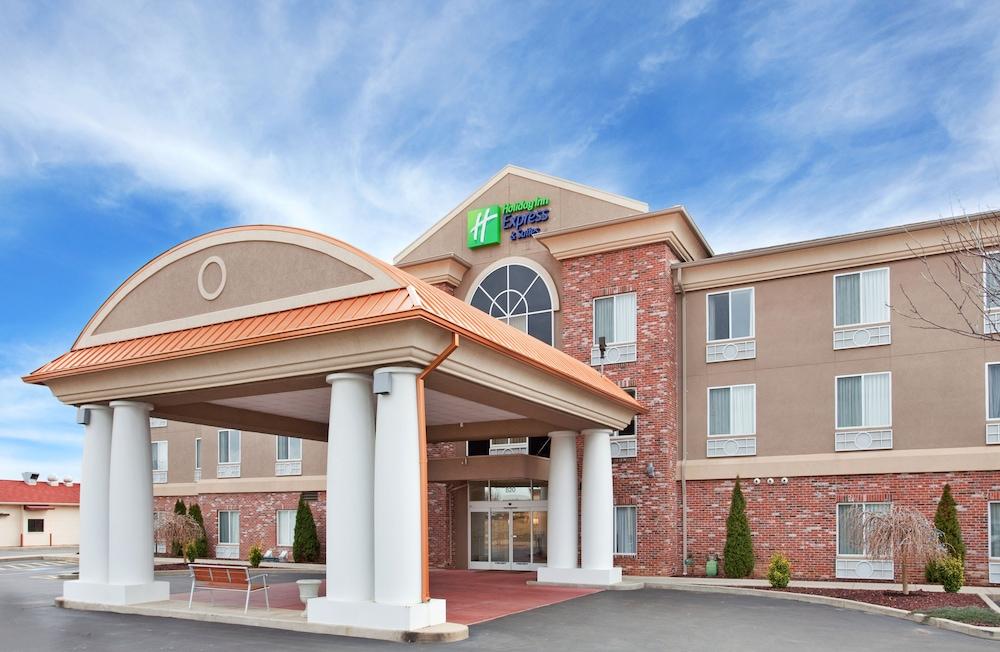 Holiday Inn Express & Suites Farmington by IHG — hotel in Farmington