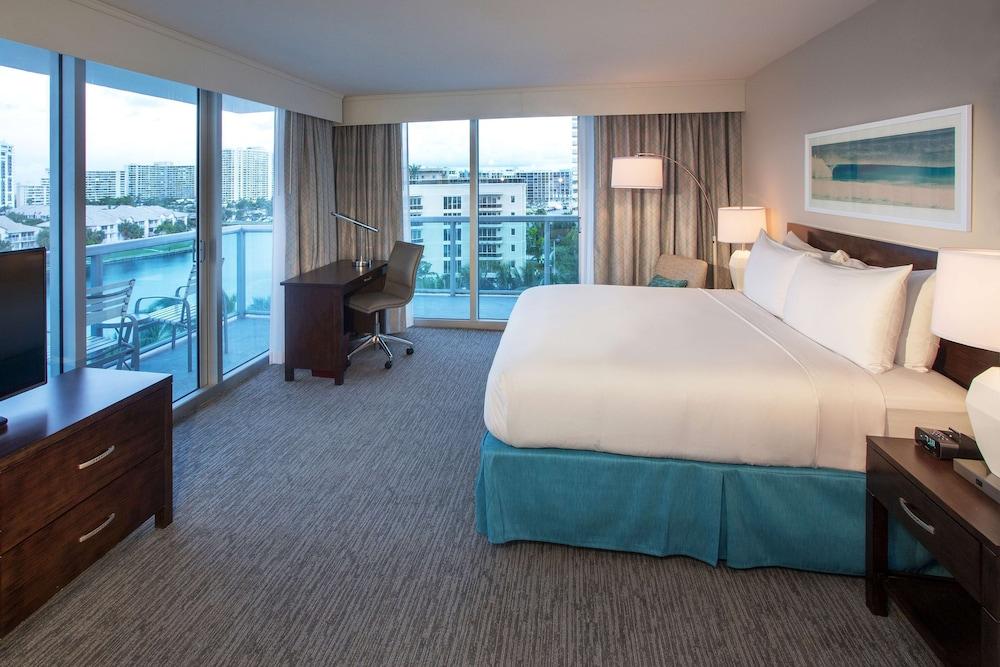 Doubletree Resort by Hilton Hollywood Beach photo 13