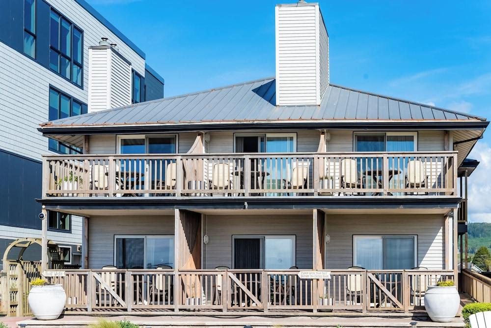 Inn at the Prom Oceanfront Seaside photo 86
