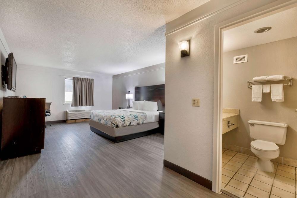 Motel 6 Bartlesville, OK photo 9