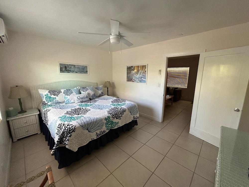 Bahama Beach Club Pompano photo 75