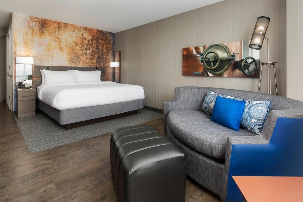 Courtyard by Marriott Austin Downtown/Convention Center photo 9