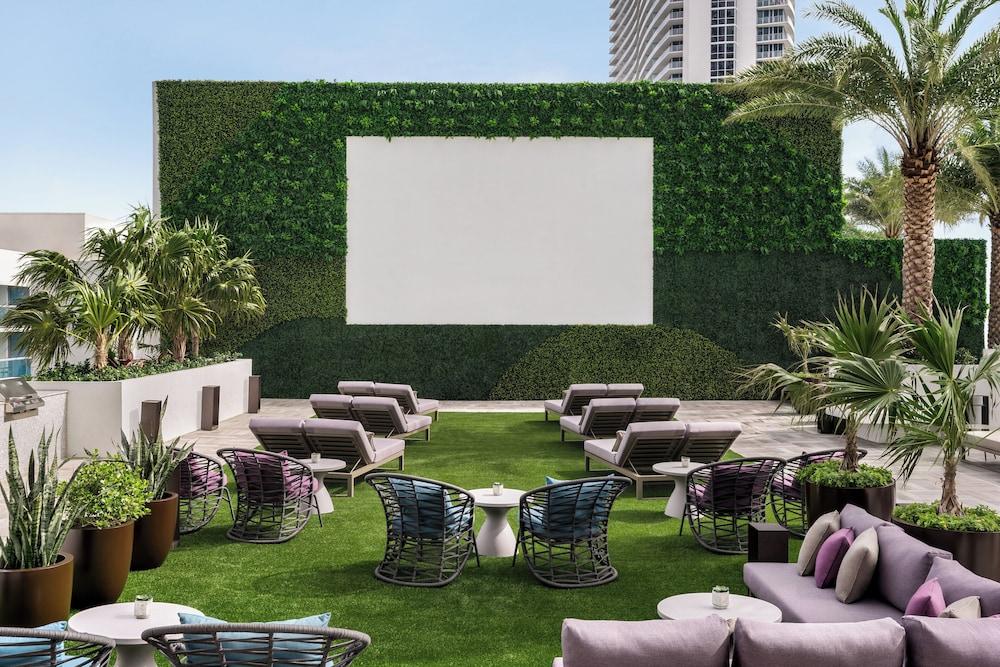 Hyde Beach House photo 9