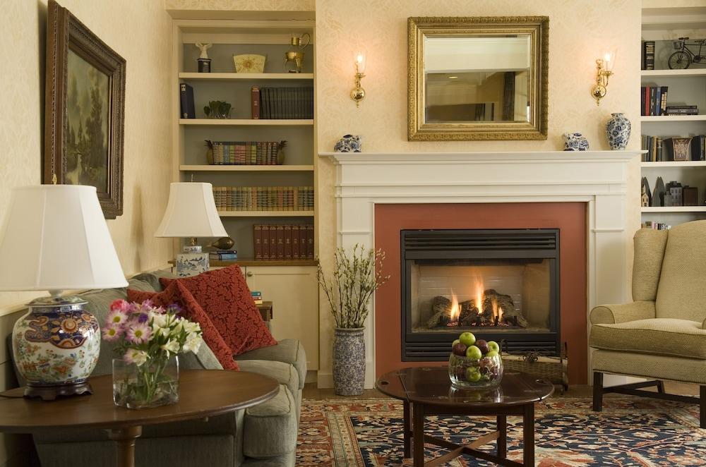 Lake Opechee Inn and Spa photo 2