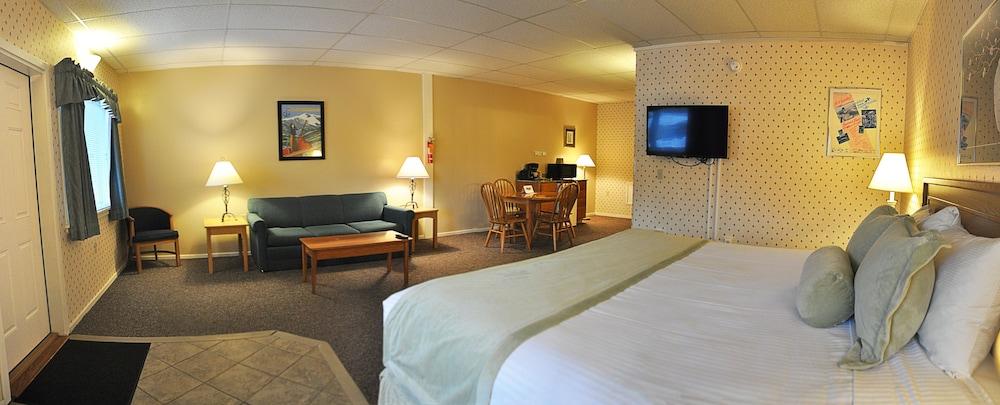 Attitash Motel photo 17