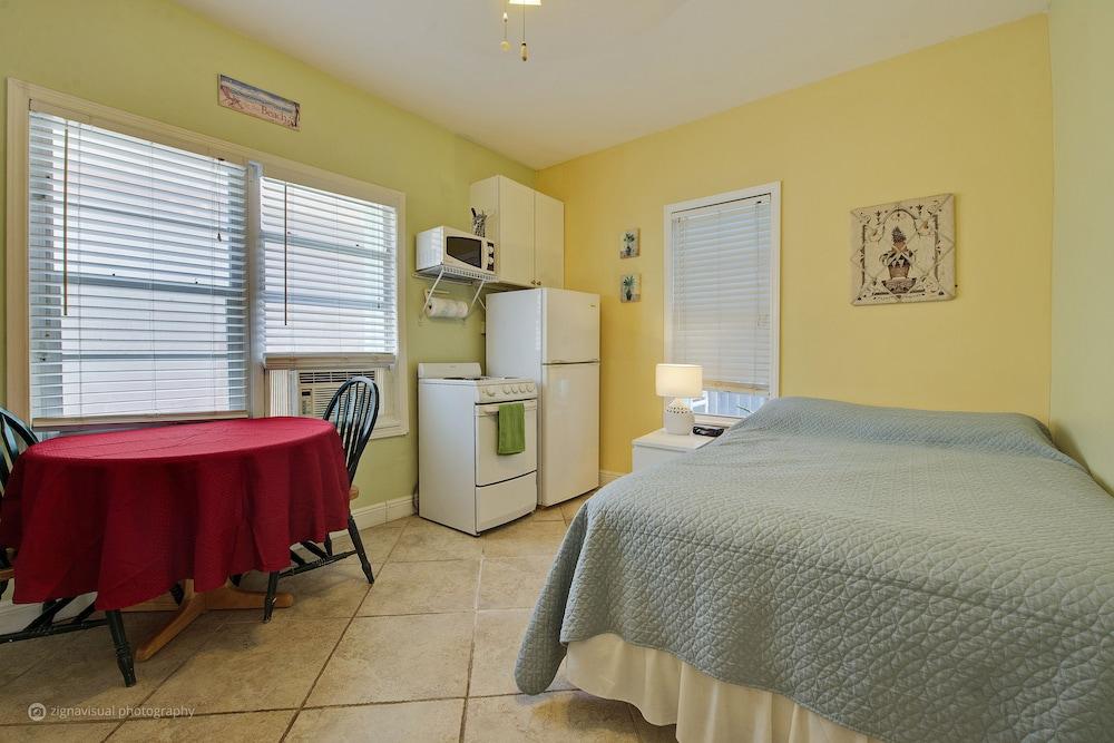 The Coral House Motel photo 22
