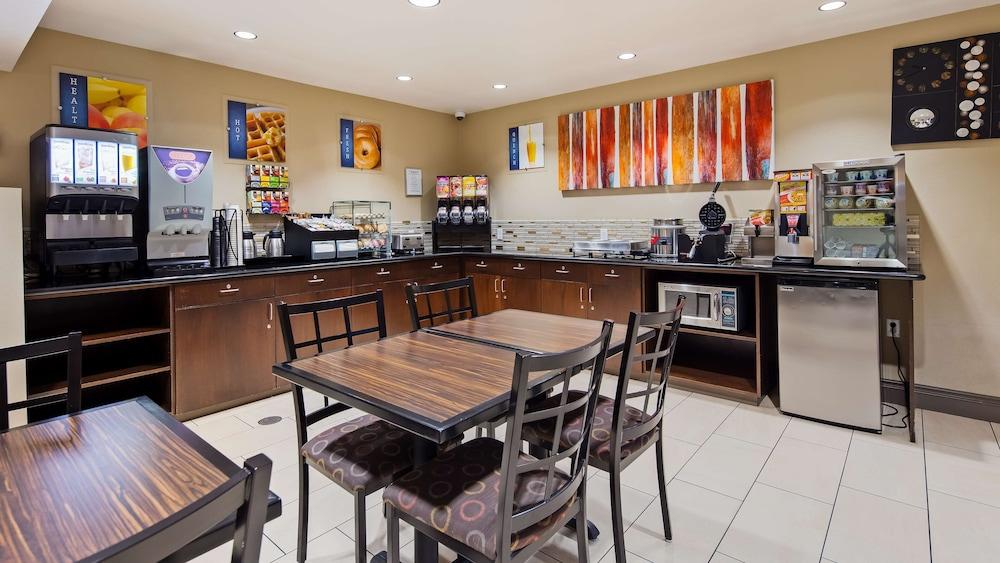 Best Western Fallon Inn & Suites photo 26
