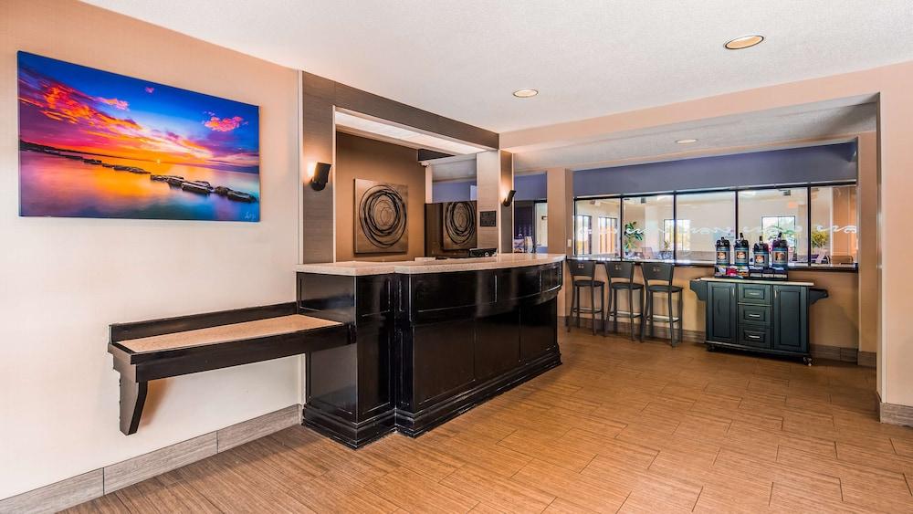 Best Western Dunkirk & Fredonia Inn photo 14