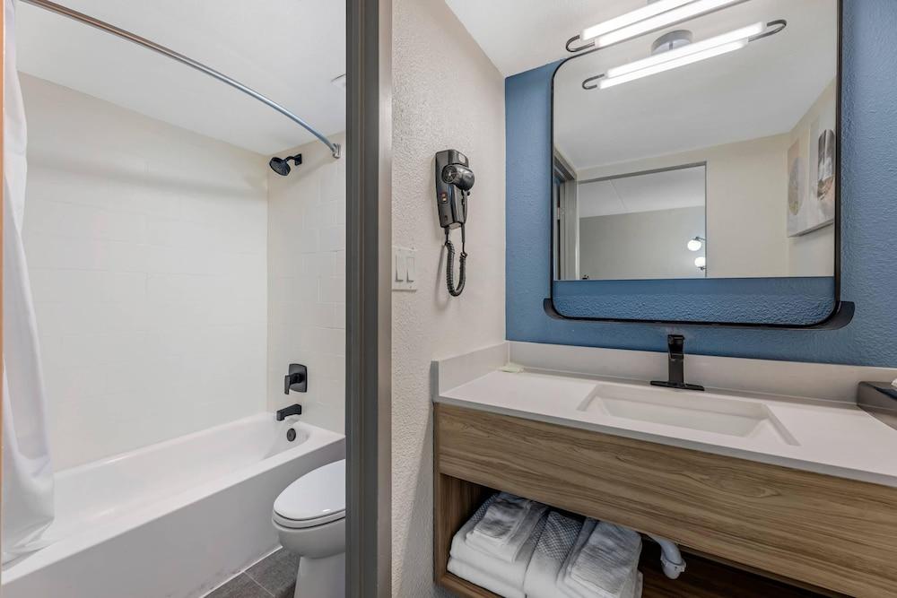 Sleep Inn & Suites Merrillville photo 16
