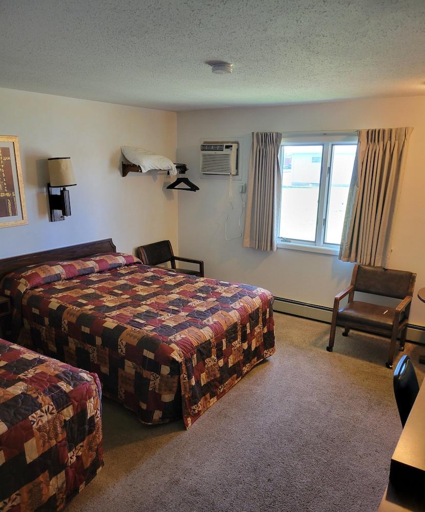 Hotel O The Kings Inn Culberston MT HWY 2 photo 21