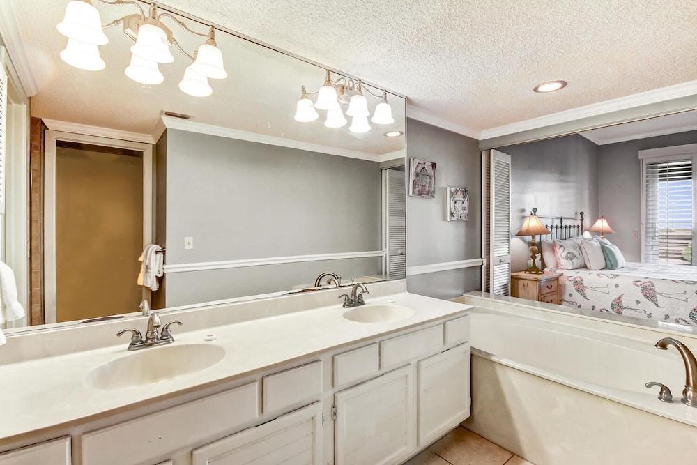 1606 Sea Dunes photo 12