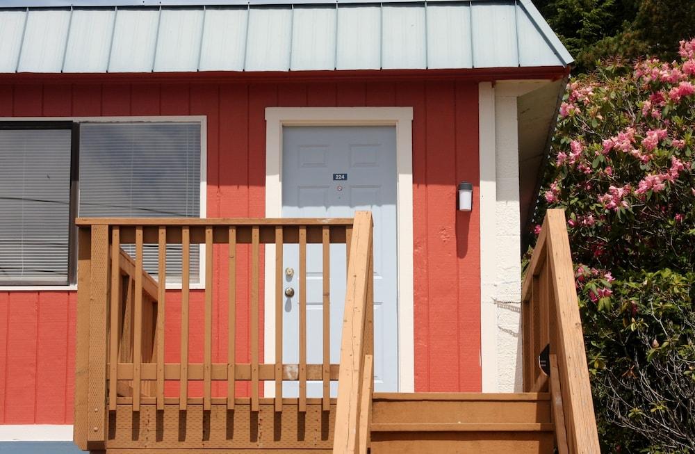 Heidis Inn Ilwaco photo 22