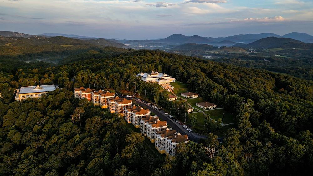 Art of Living Retreat Center photo 57