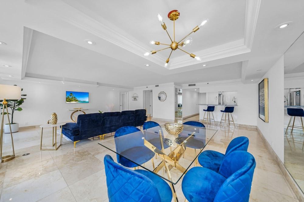The Grand Biscayne Bay photo 40