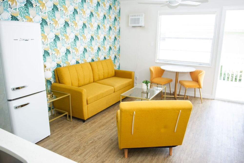 Sunburst Inn photo 62