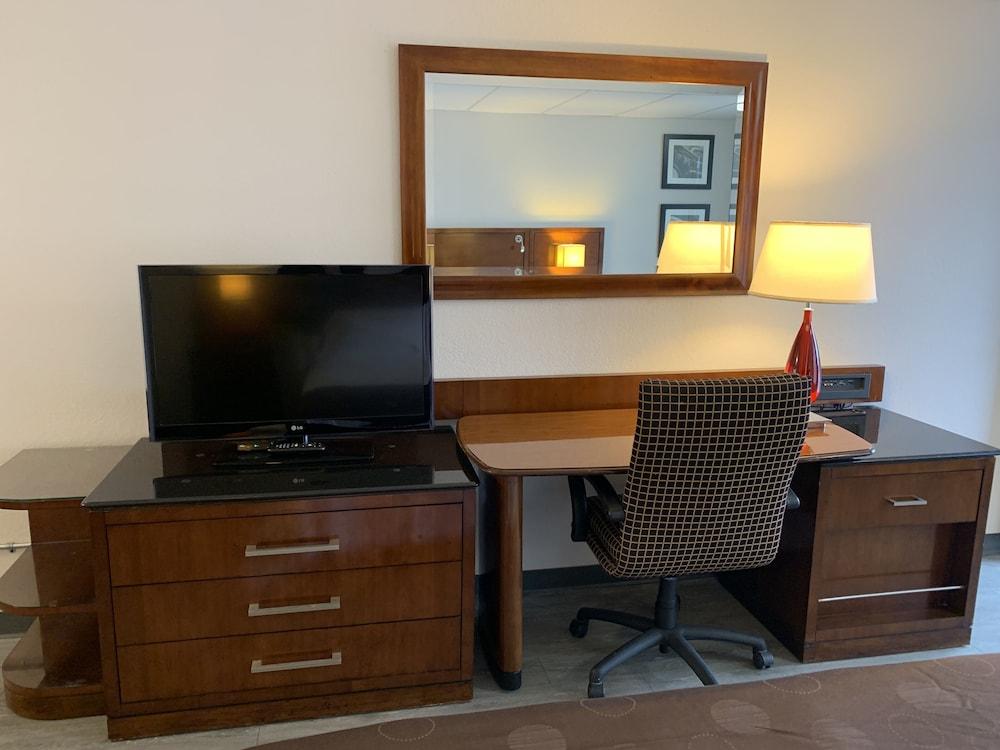 The Retro Hotel photo 5