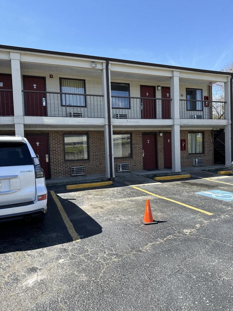 Executive Inn photo 4
