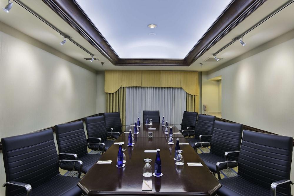 DoubleTree by Hilton San Pedro - Port of Los Angeles photo 54