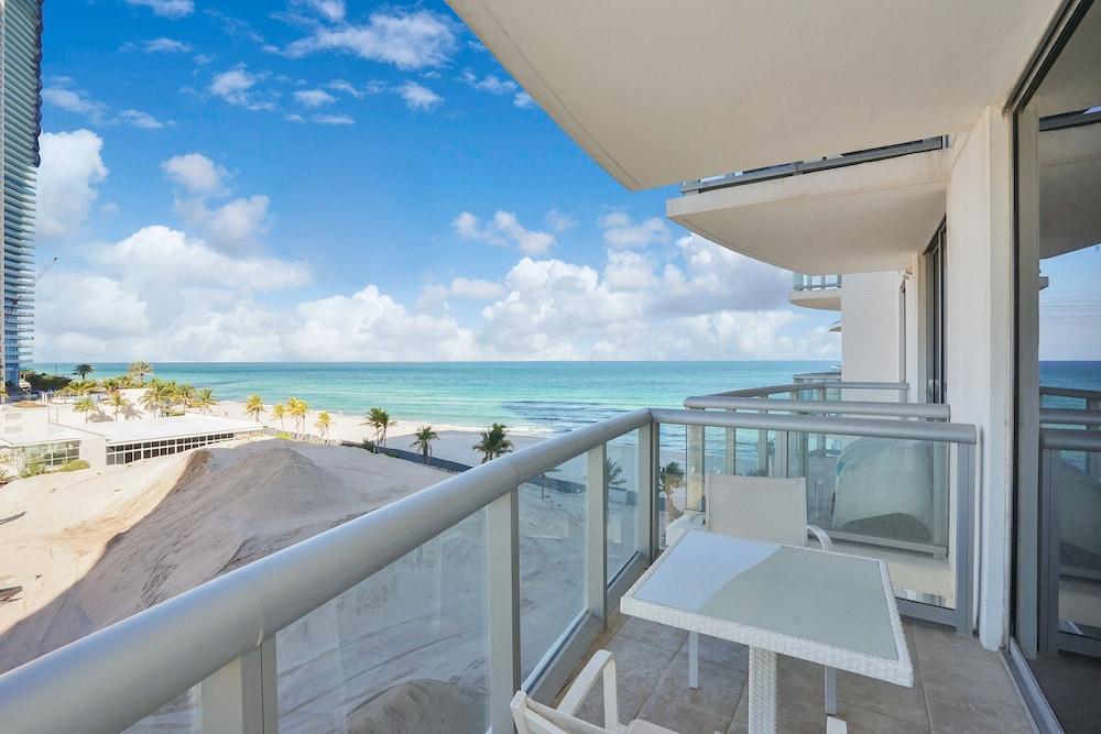 Marenas Beach Resort by FMM photo 26