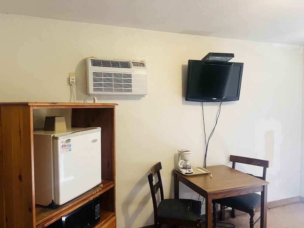 Budget INN photo 6