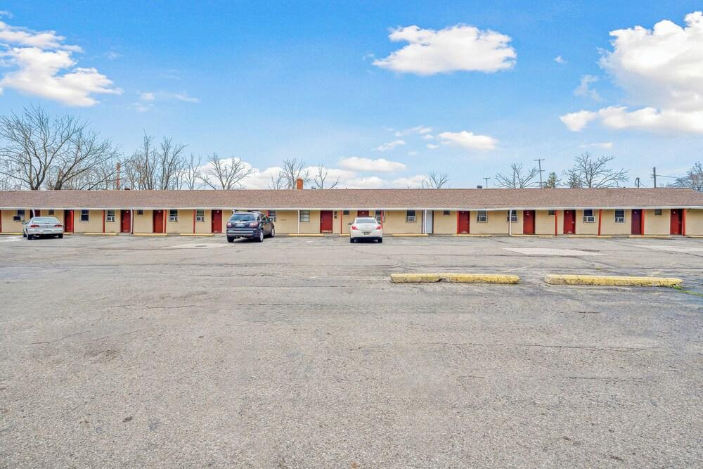 Flint Motel by OYO MI Near I-475 photo 24