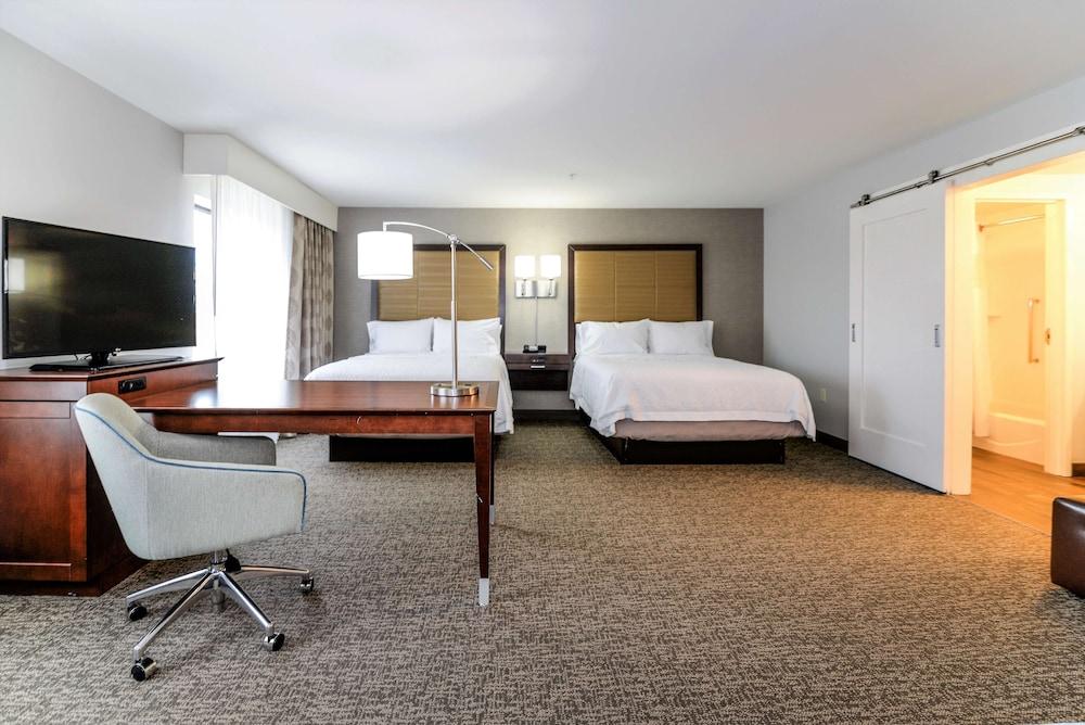 Hampton Inn Brighton photo 13