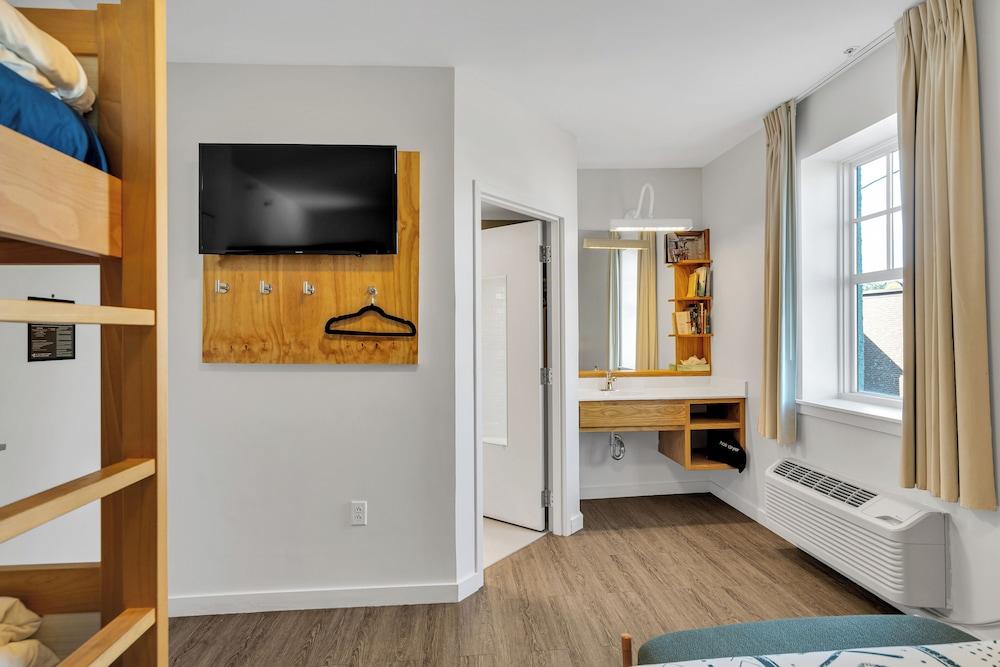 The Quisby Hotel photo 21