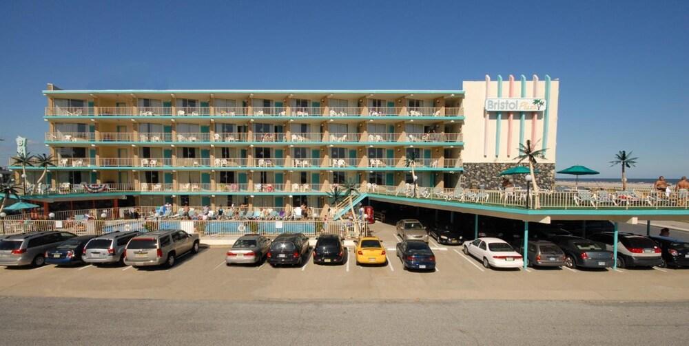 Bristol Plaza Resort Motel photo 36