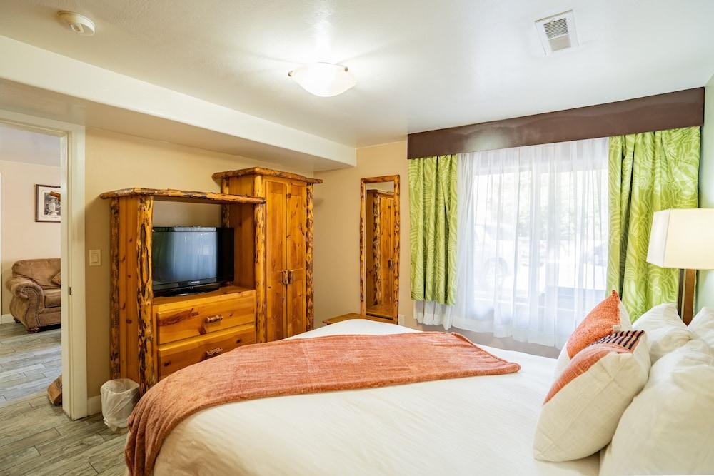 Petty Ranch Inn photo 35