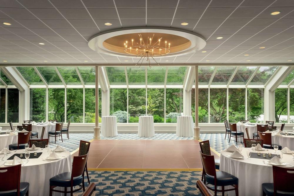 Doubletree by Hilton Somerset Hotel and Conference Center photo 37