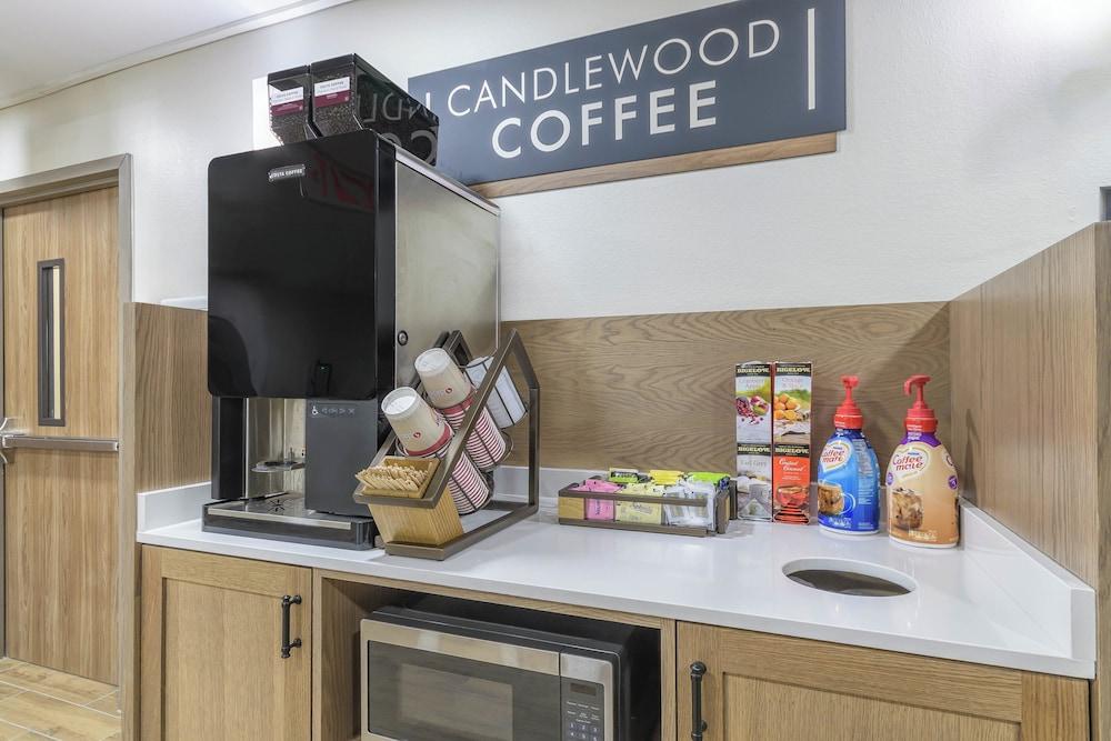 Candlewood Suites Southfield - Detroit by IHG photo 9